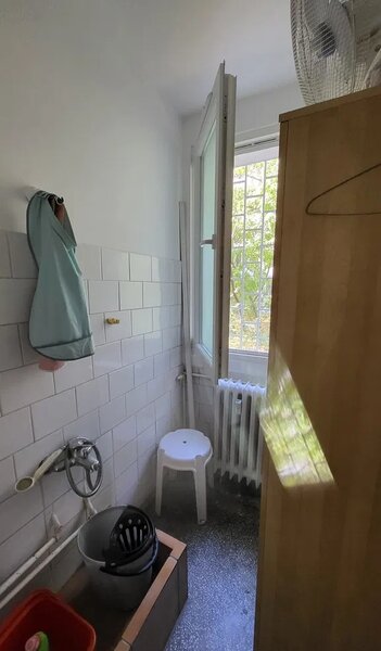 Drumul Taberei, Romancierilor